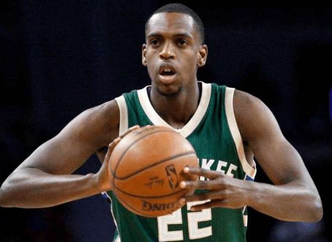 还在回防中 还在回防中